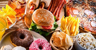 Table of fast and greasy food
