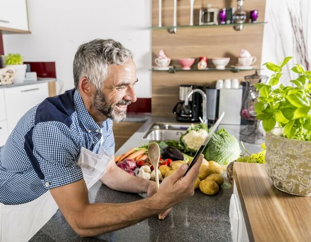 man eating healthy  man eating healthy